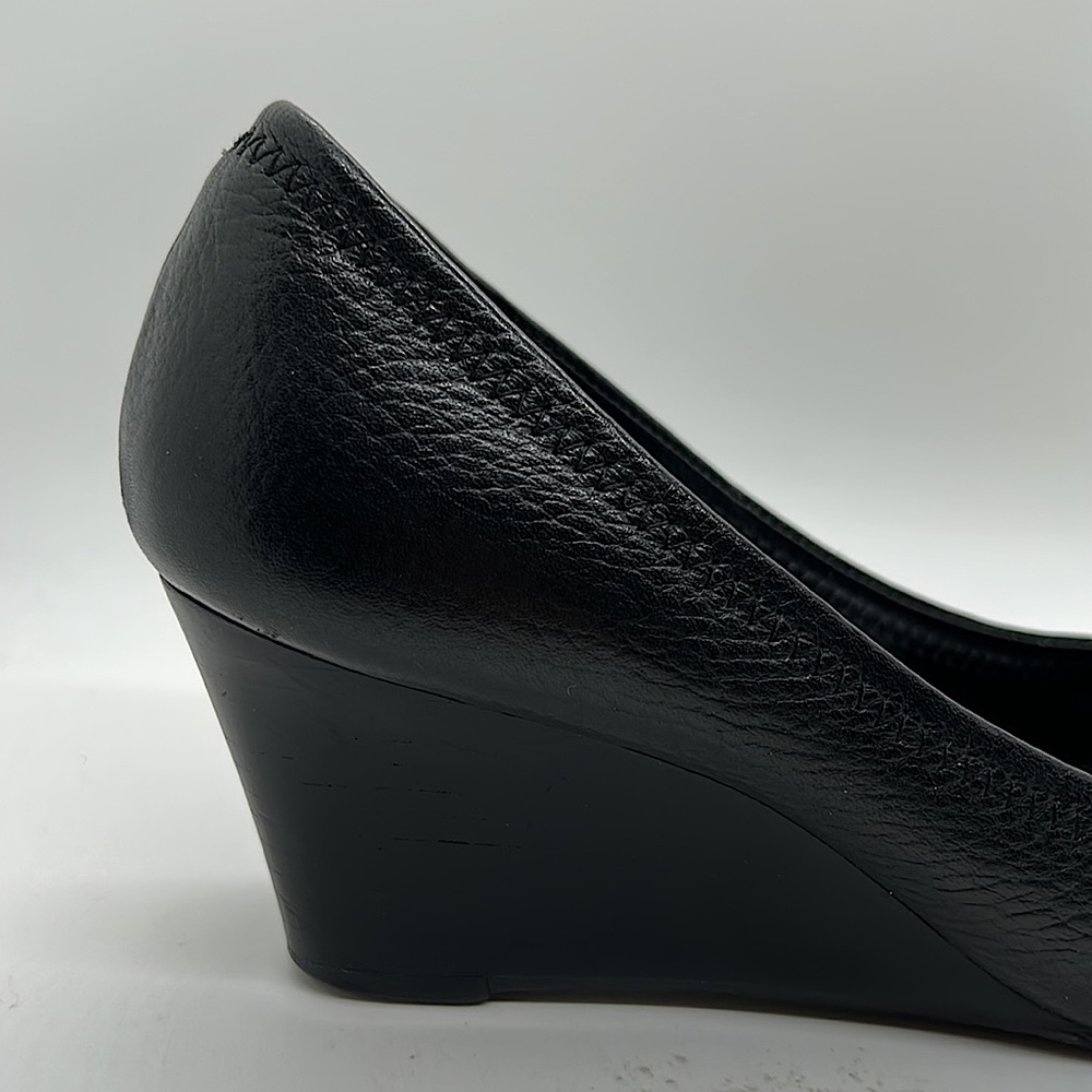 Tory Burch Sexy Black Leather Peep Toe Wedge Heels Shoes **Size 6.5** 🔥🔥 - Picture 8 of 10